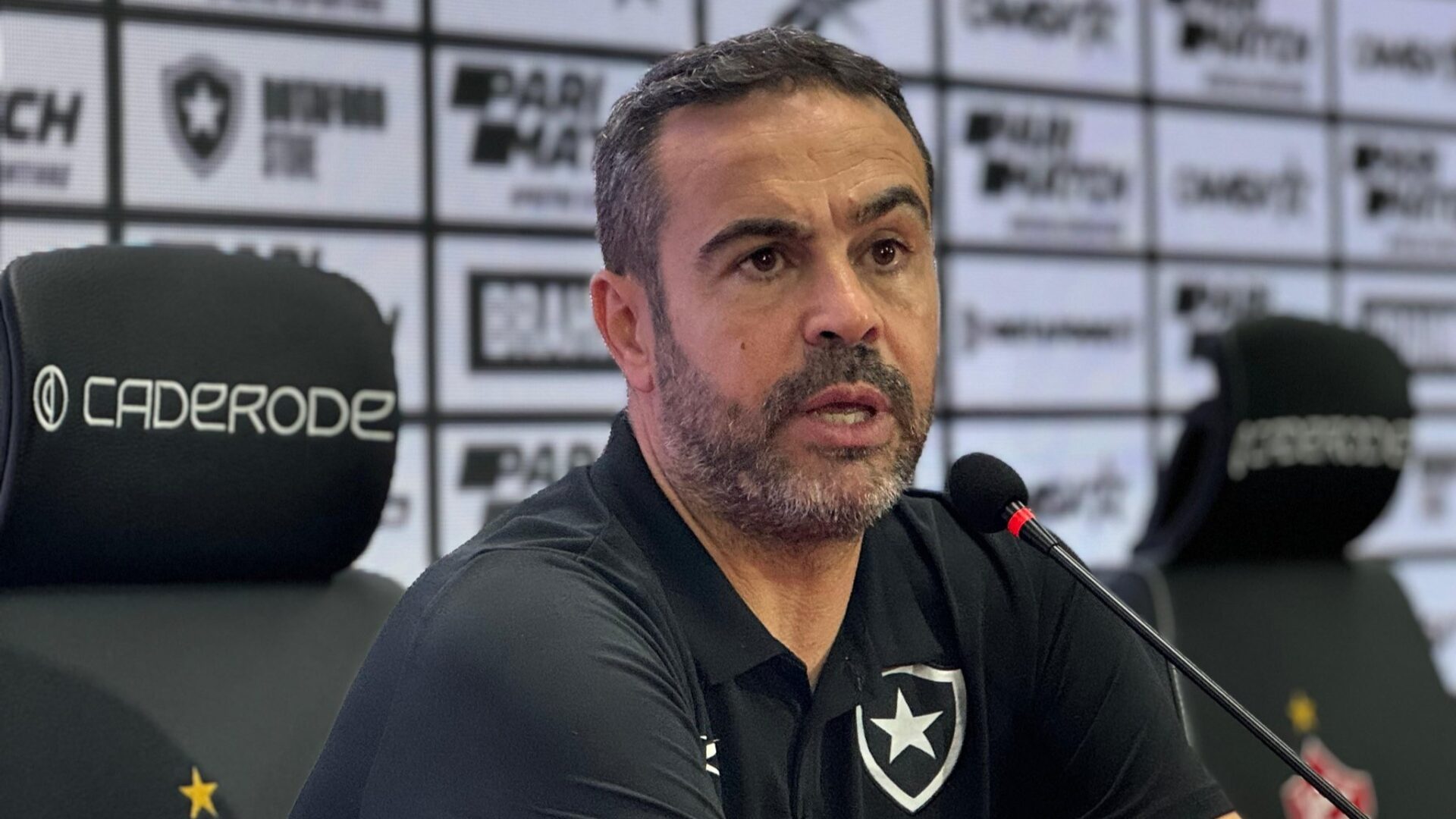 Brasileirão Botafogo de Artur Jorge empata em jogo louco nos descontos