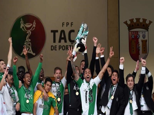 FC Porto em busca da desejada Taça e da consequente dobradinha. Uma temporada depois, o FC Porto volta a marcar presença na final da Taça de Portugal.