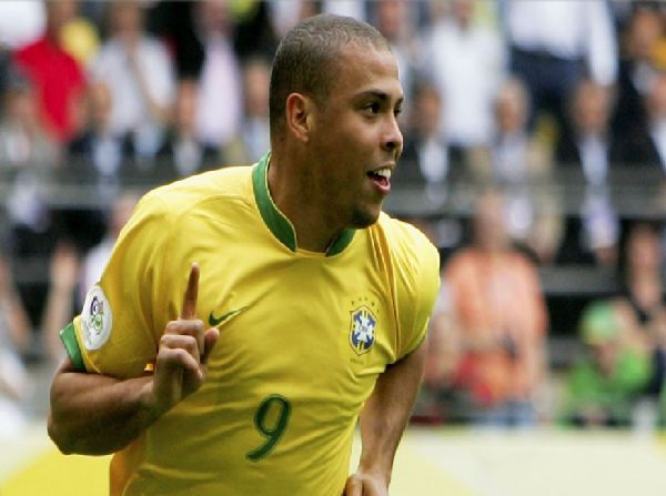 Top 10 melhores marcadores em Mundiais Ronaldo o fenómeno