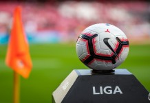 Os vencedores dos prémios “Kick-Off” na Primeira Liga Agosto de 2019, numa realidade alternativa, em vésperas do começo do campeonato português, todos os guarda-redes da Primeira Liga