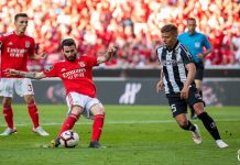 Os 5 melhores jogadores de clubes abaixo da linha de água