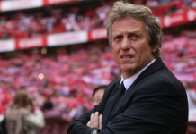 Jorge Jesus regressa ao SL Benfica cinco anos depois de ter trocado os encarnados pelo Sporting CP, e após ter feito sucesso ao serviço do CR Flamengo.