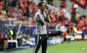Nélson Veríssimo, ex-adjunto de Bruno Lage, deve orientar a equipa do SL Benfica na partida de sábado, diante do Boavista FC.