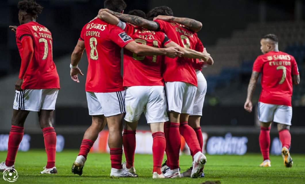 Como procederá o SL Benfica no mercado de verão?