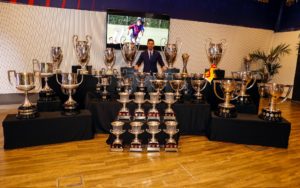 Messi e os troféus conquistados em Barcelona