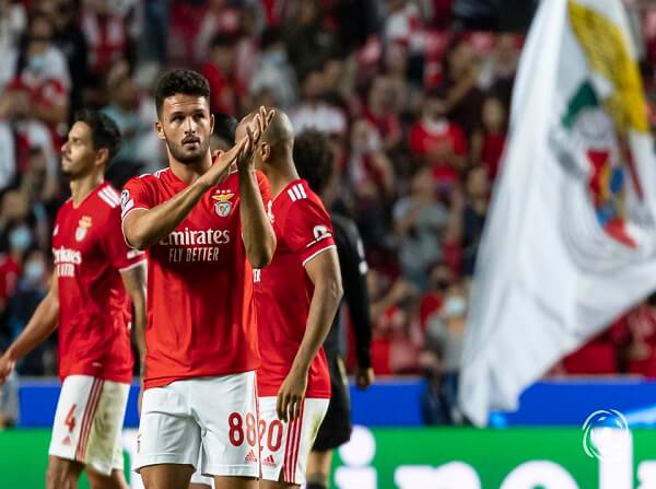 Encarnados e reds empataram 3-3 em Anfield. Darwin, Gonçalo Ramos