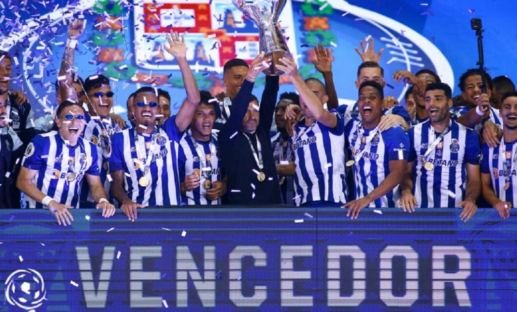 Sérgio Conceição FC Porto Supertaça jogadores