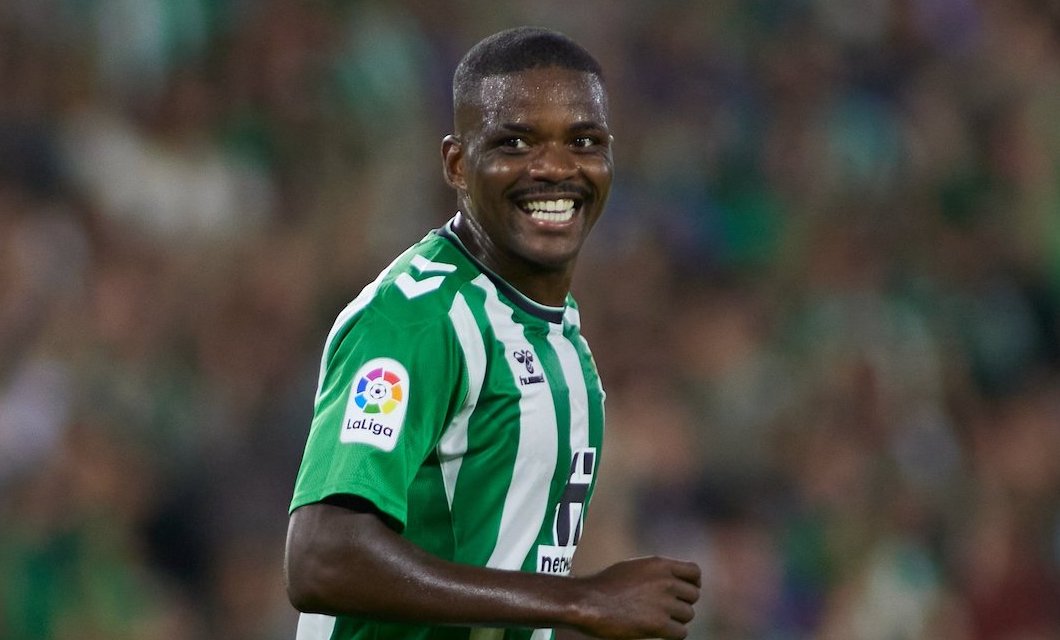 William Carvalho tem uma capacidade tremenda para jogar futebol