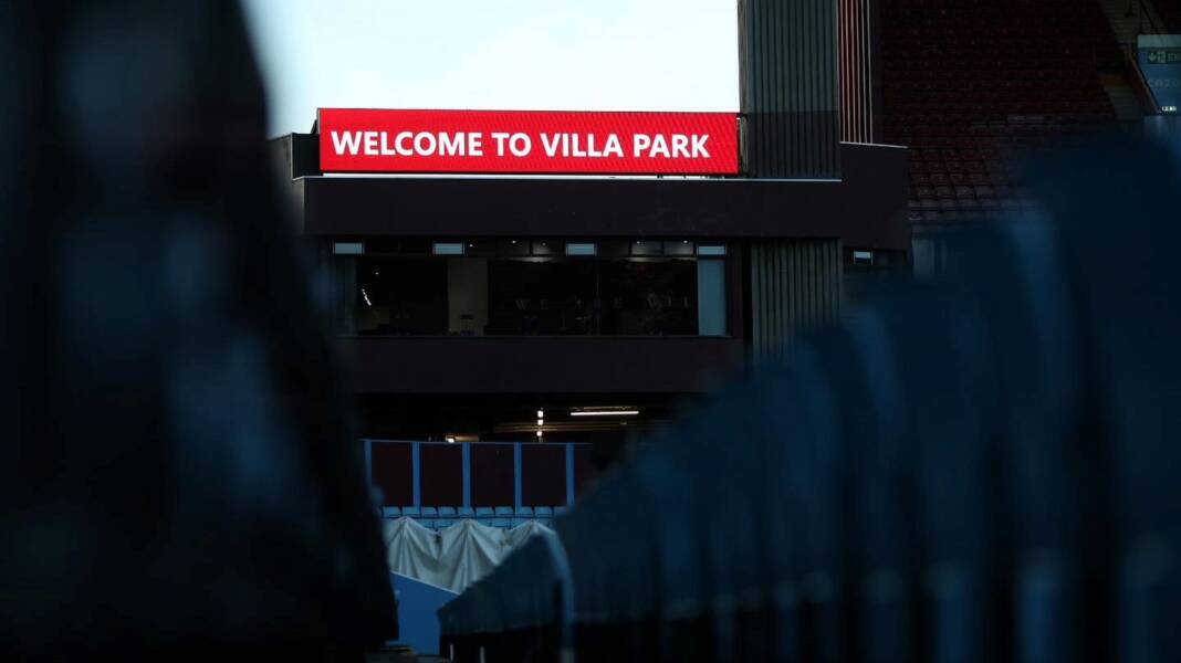 Aston Villa estádio