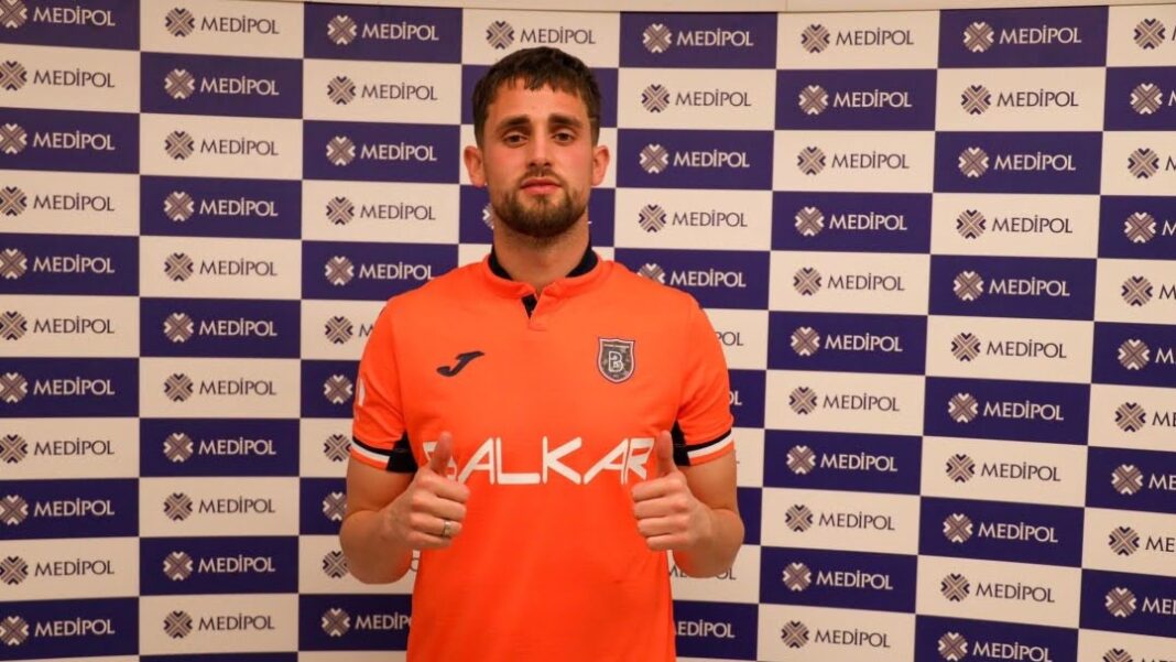 Adnan Januzaj Istanbul Basaksehir