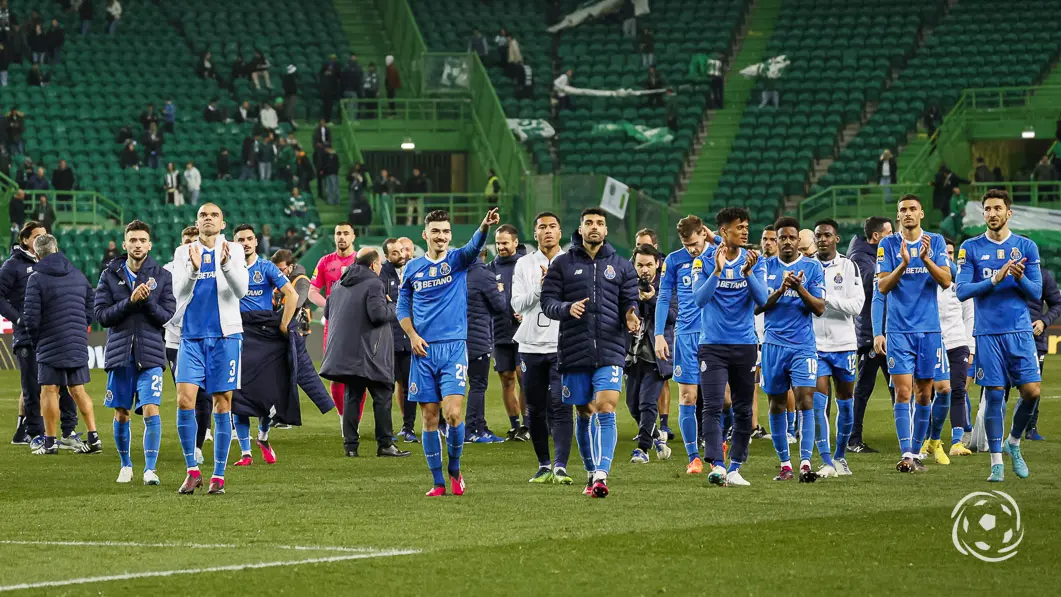 O peculiar defesa central do Sporting que foi contra um guarda