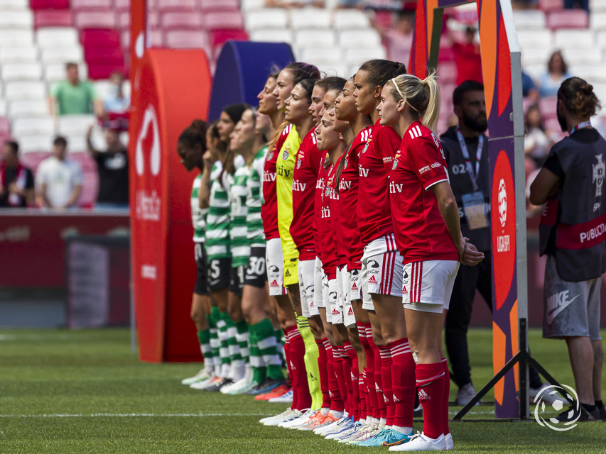 Benfica - Sporting da Supertaça foi o jogo de futebol feminino