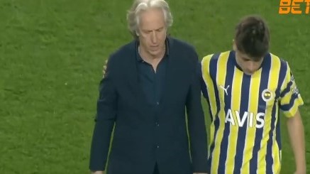 Jorge Jesus furioso com adeptos do Fenerbahce