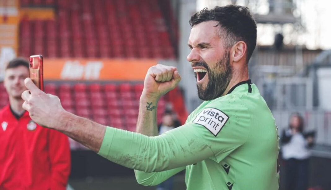 Ben Foster Wrexham