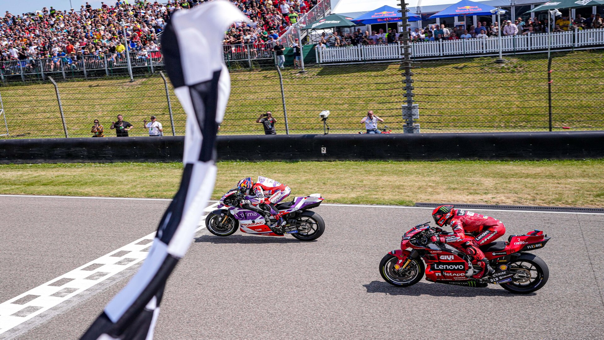 GP Alemanha: “Martinator” implacável na Alemanha