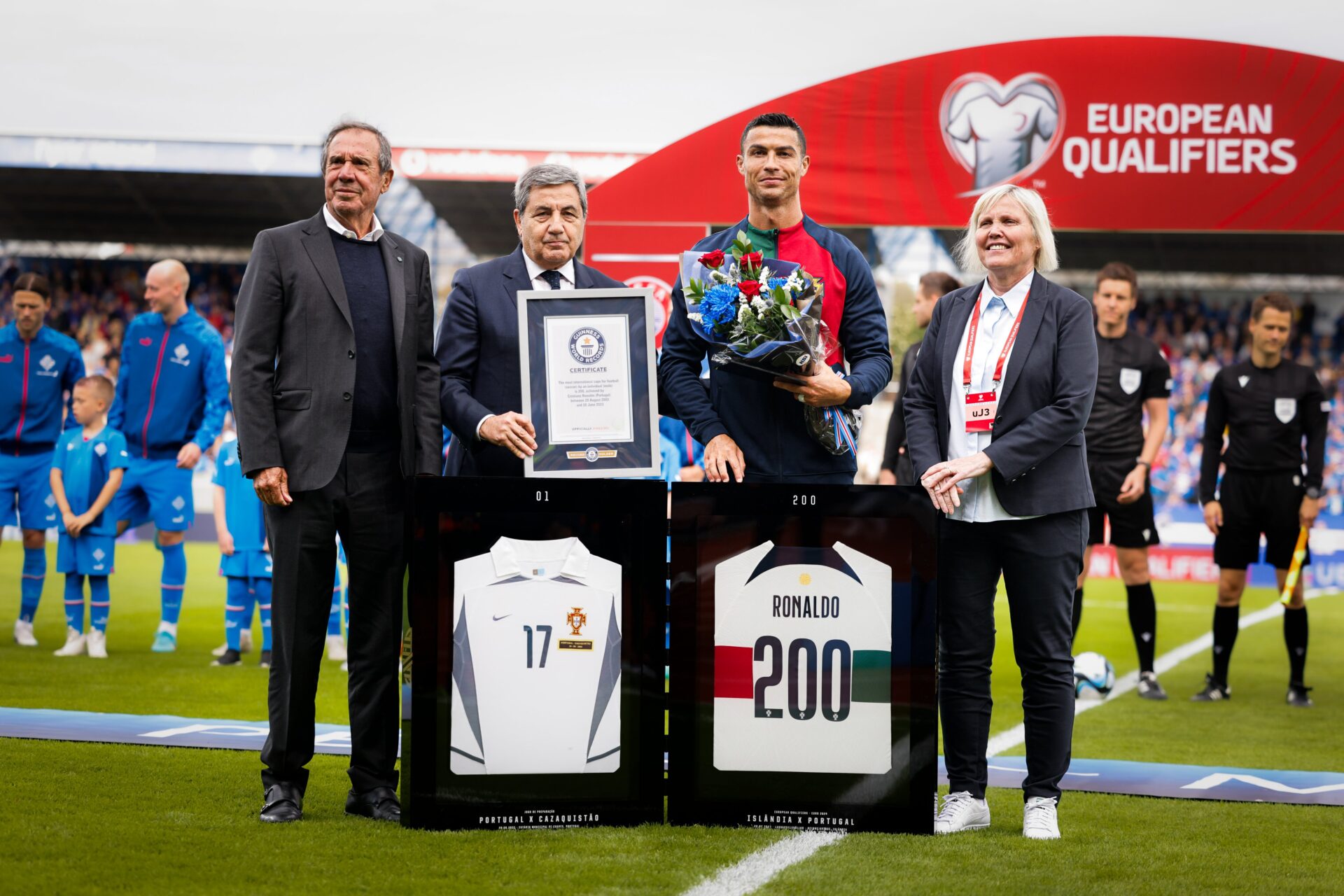 Cristiano Ronaldo vai cumprir o jogo 200 pela Seleção Nacional frente à  Islândia - SIC Notícias