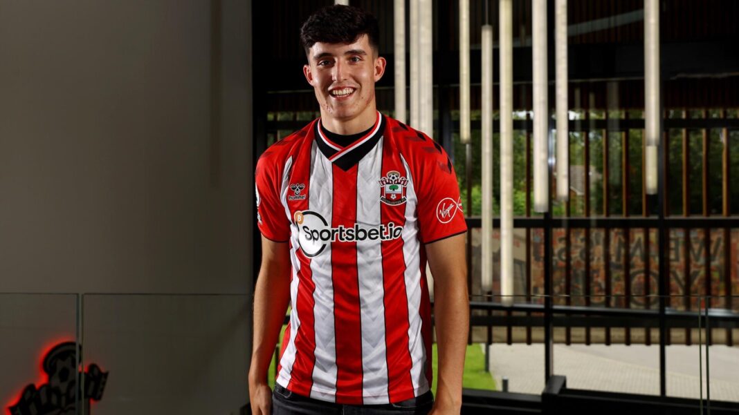 Tino Livramento Southampton FC