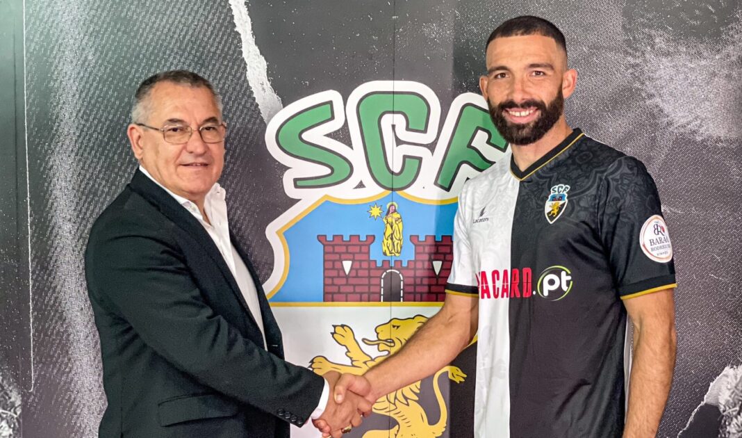 Zach Muscat SC Farense