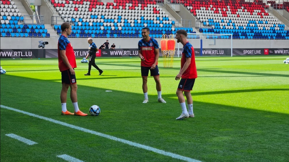 Jogadores do Luxemburgo a treinar