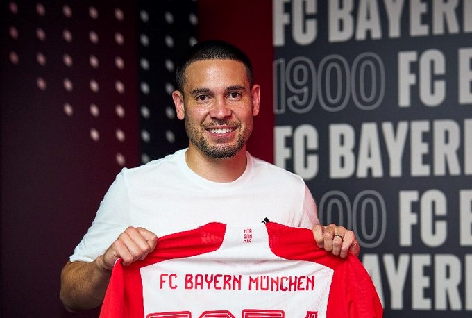 Raphael Guerreiro assina pelo Bayern