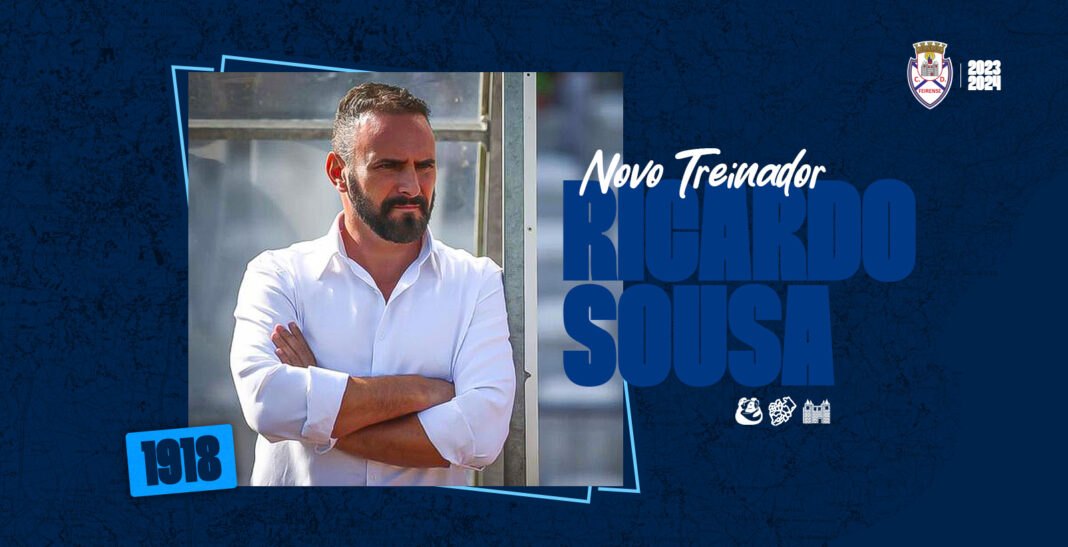 Ricardo Sousa novo treinador do Feirense