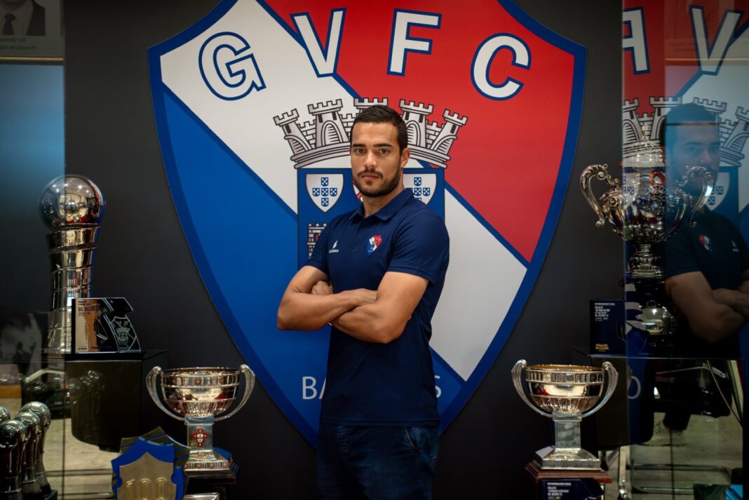 Vinícius Dias Gil Vicente FC