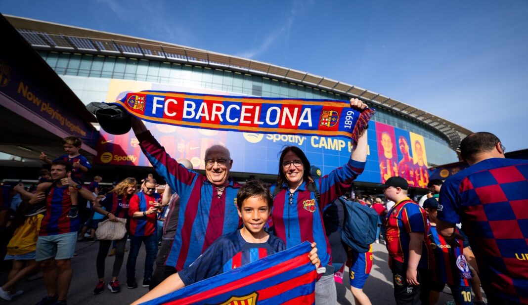 FC Barcelona adeptos no Camp Nou