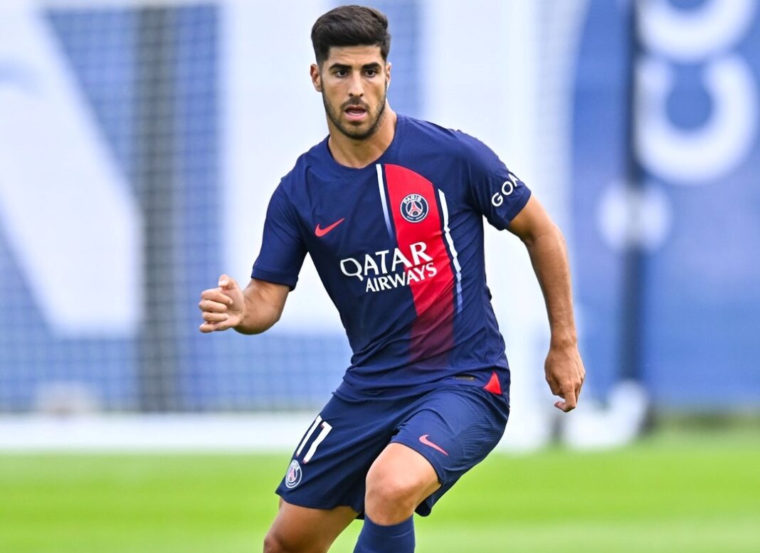 Marco Asensio num amigável do PSG