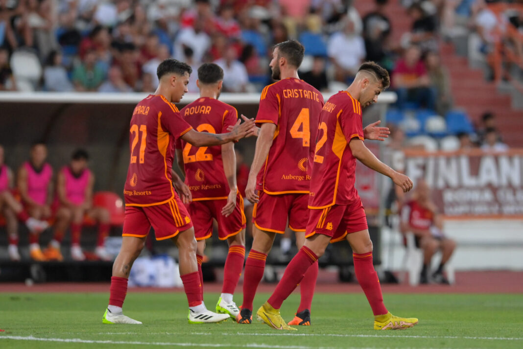 Jogadores da AS Roma em jogo partiular