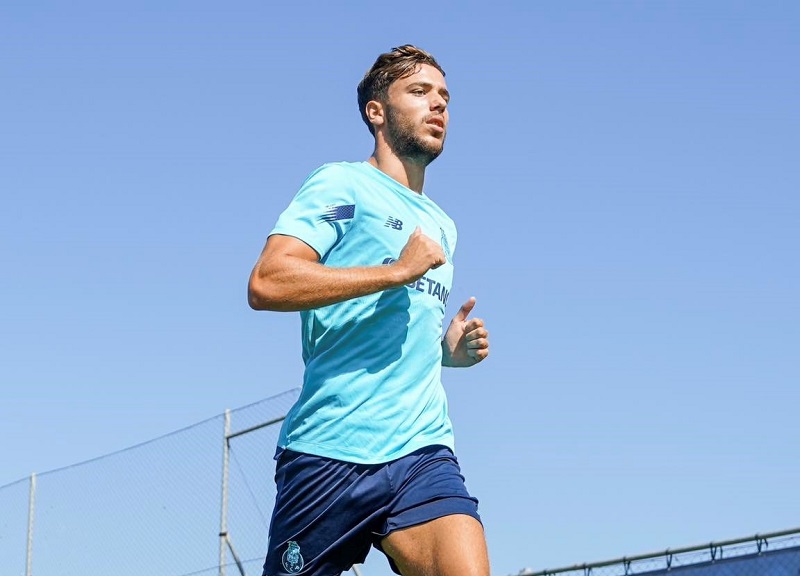 Nico González já treina com a camisola do FC Port.