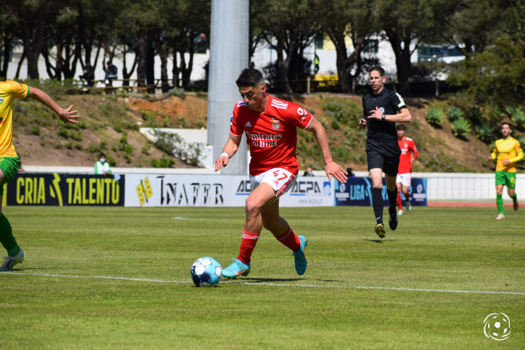 Tiago Gouveia num jogo entre o Benfica B e o CD Mafra.