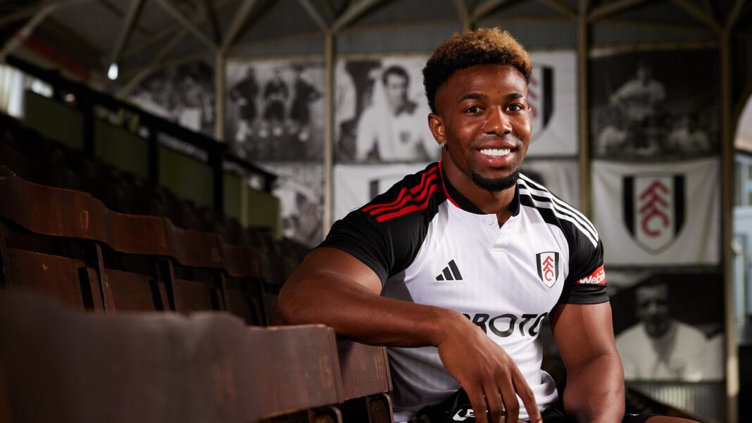 Adama Traoré reforça o Fulham FC