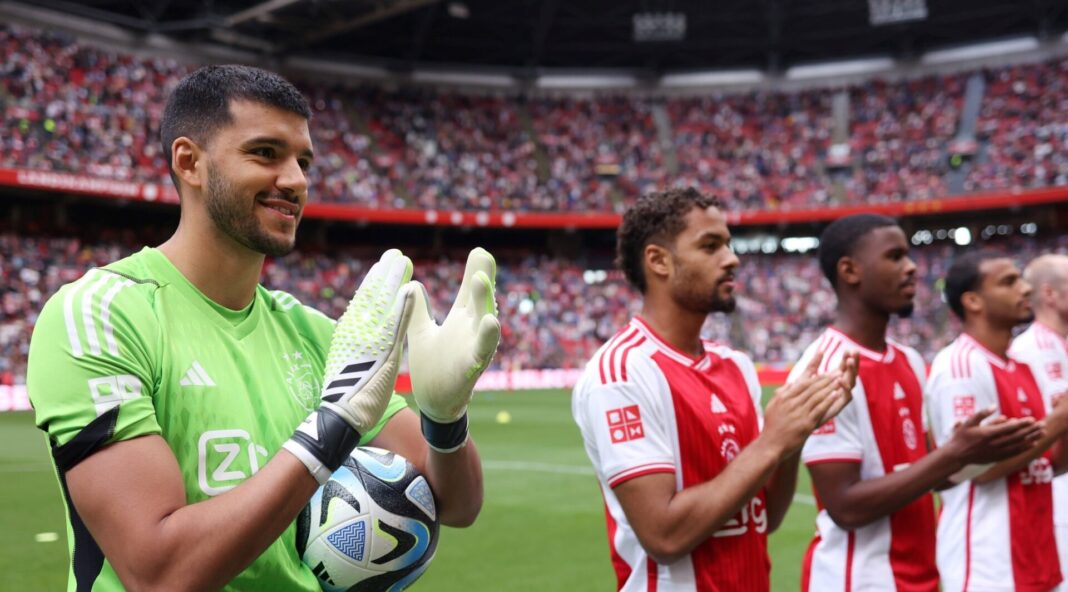 Jogadores do Ajax antes de uma partida