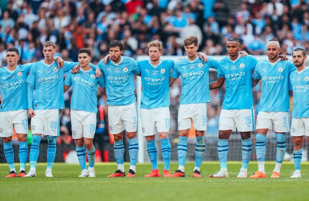 Jogadores do Manchester City antes da Supertaça