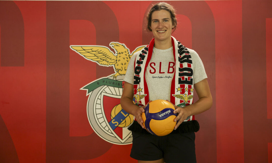 Avery Heppell SL Benfica
