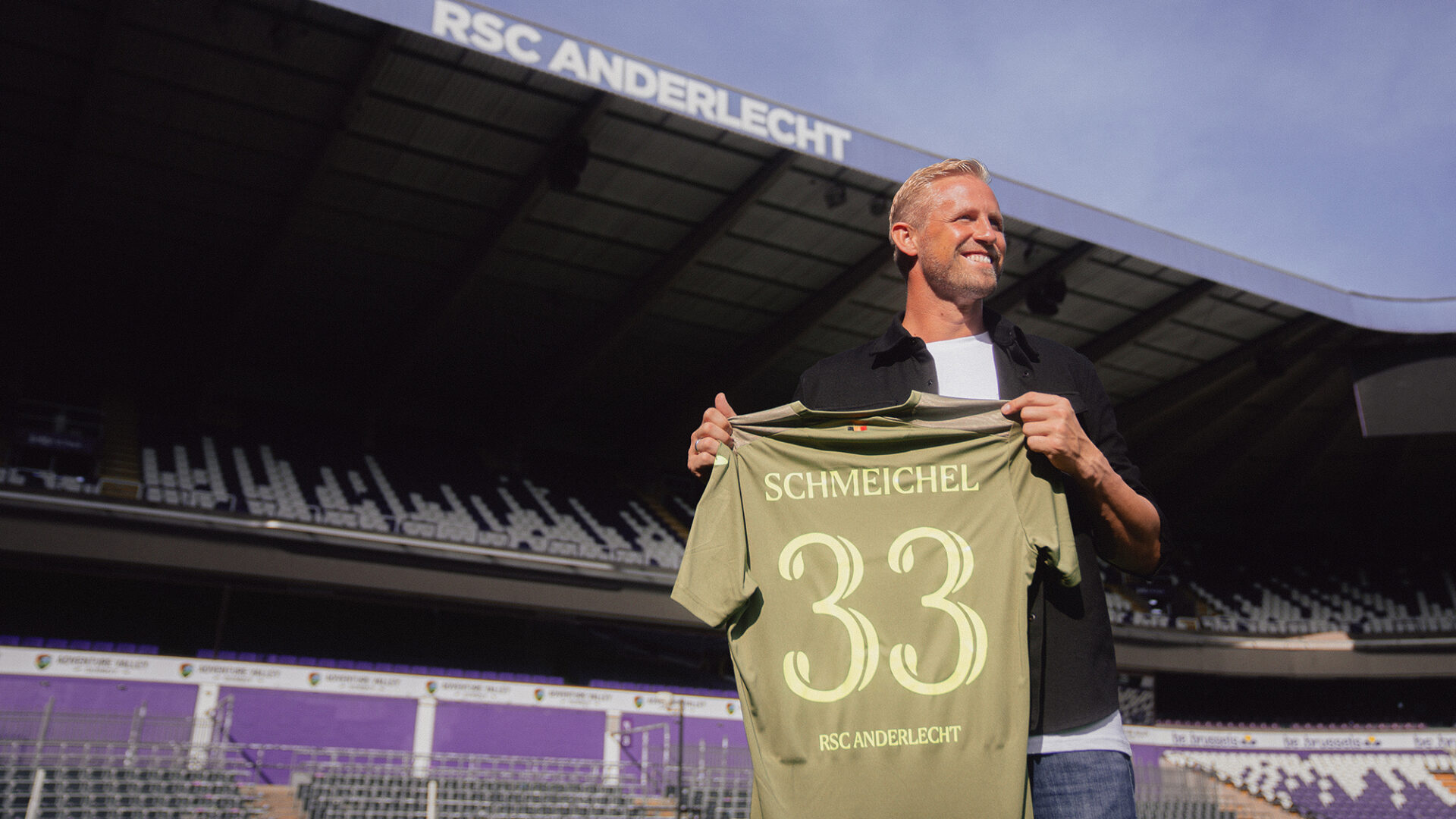 Kasper Schmeichel oficializado como reforço do Anderlecht