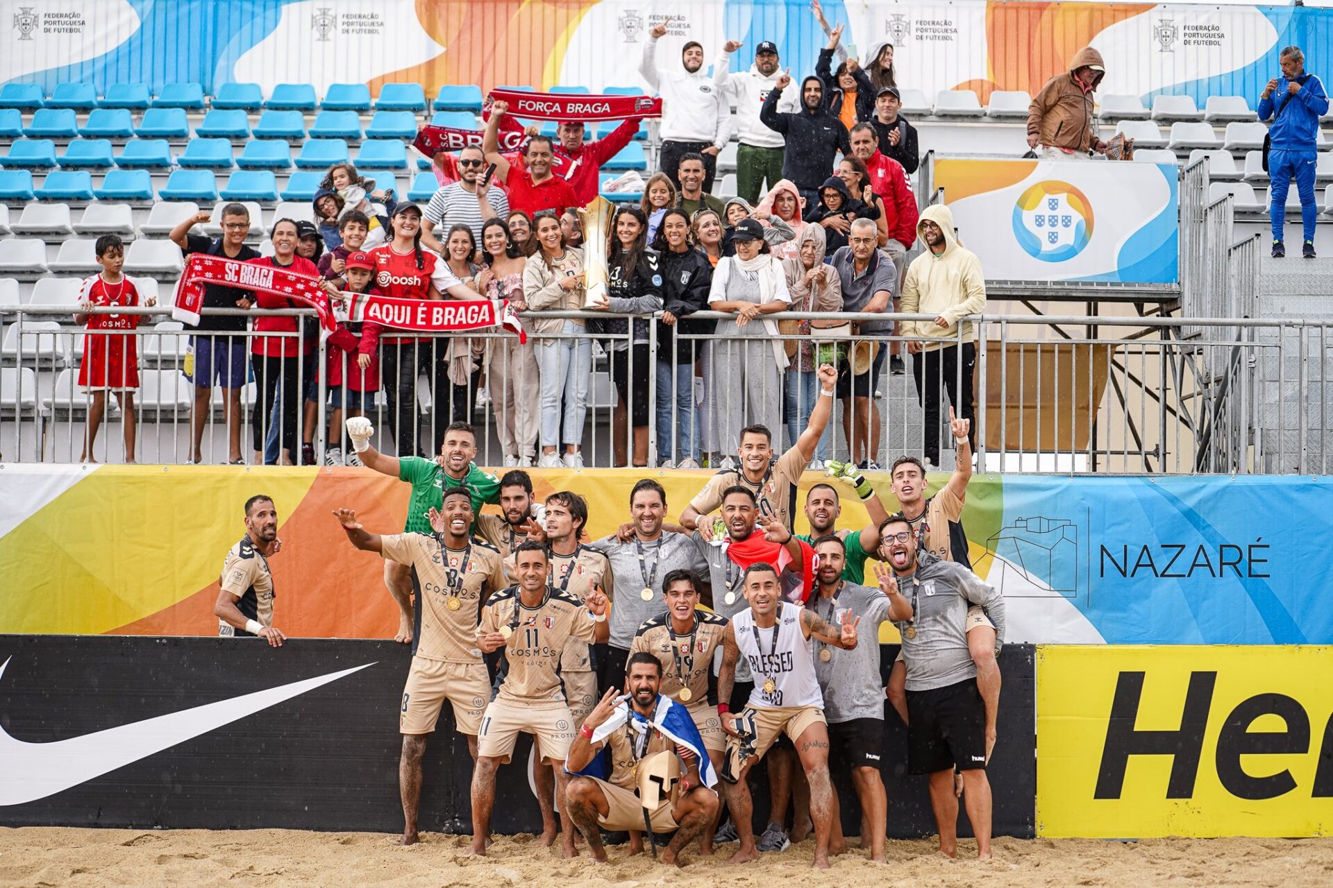 Jogadores o ACD O Sótão convocado para a Seleção Nacional de Futebol de  Praia