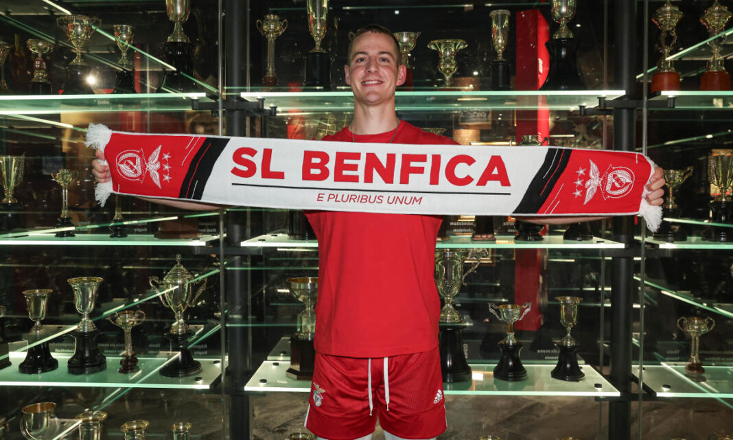 Trey Drechsel SL Benfica