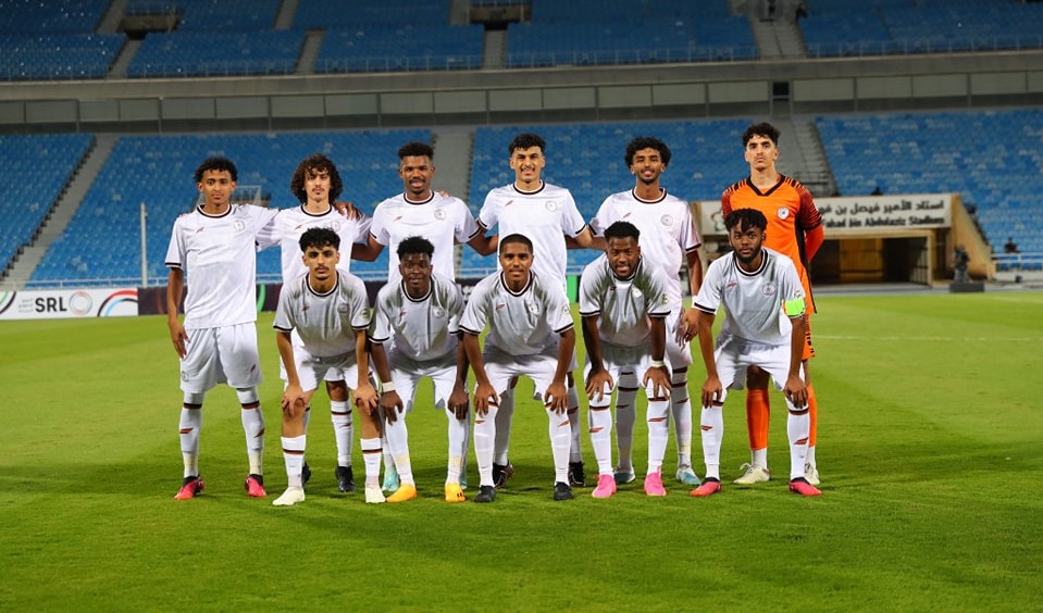 Al Shabab jogadores em campo Arábia Saudita
