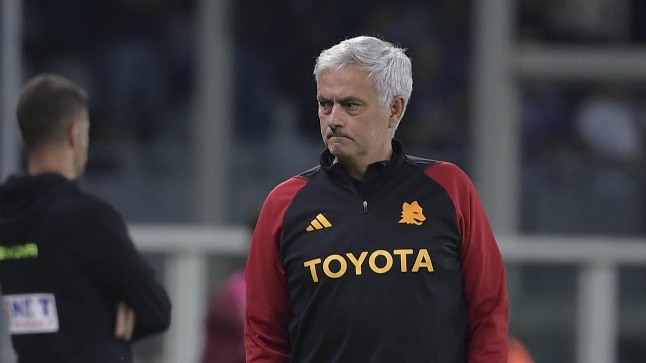 José Mourinho abre o livro sobre a sua saída da AS Roma