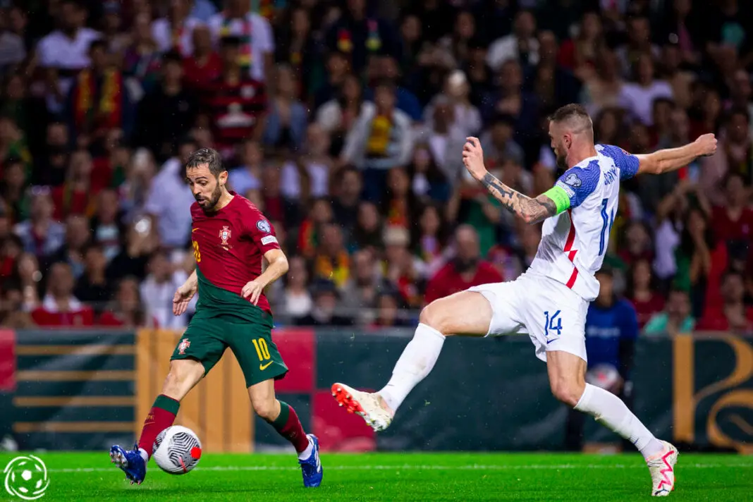 O onze de Portugal para o jogo contra a Islândia