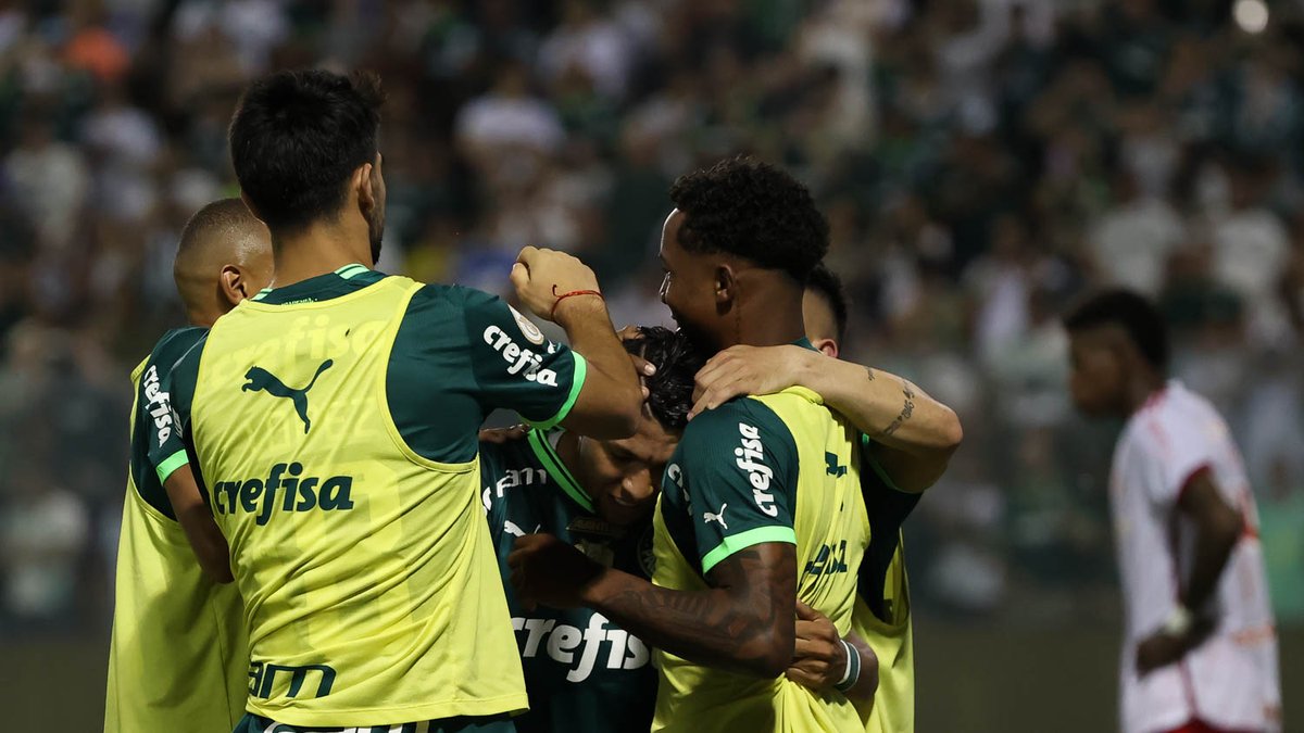 Palmeiras busca empate com Fortaleza e mantém liderança do Brasileirão