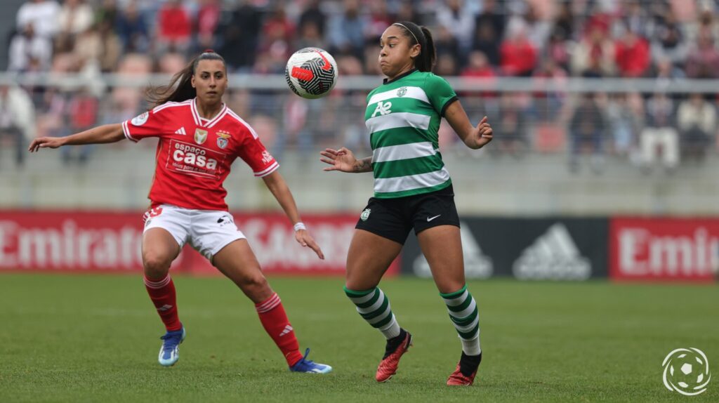 Sporting e Benfica a jogarem na Liga BPI