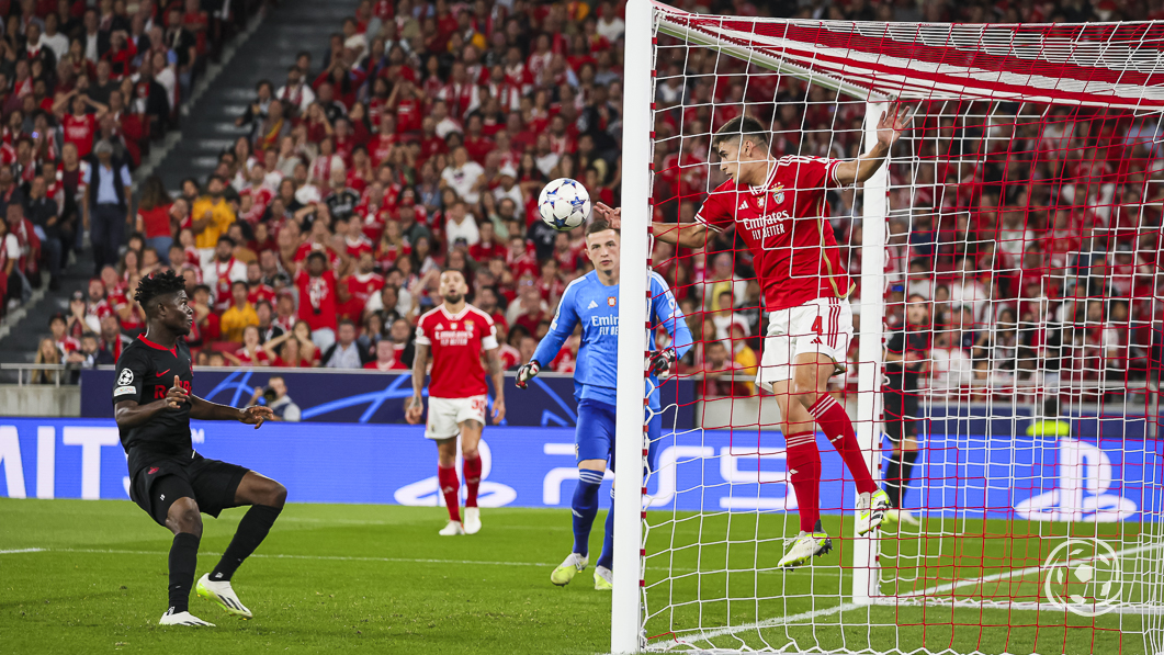 António Silva a salvar golo contra o Benfica