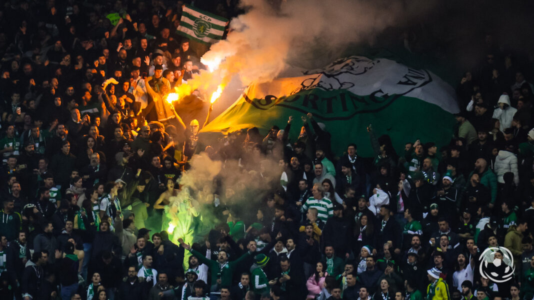 Adeptos do Sporting CP no estádio