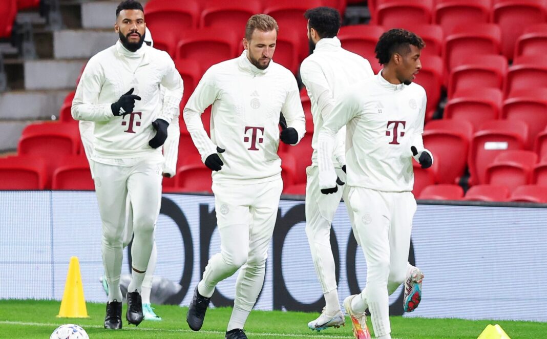 Atletas do Bayern a treinar