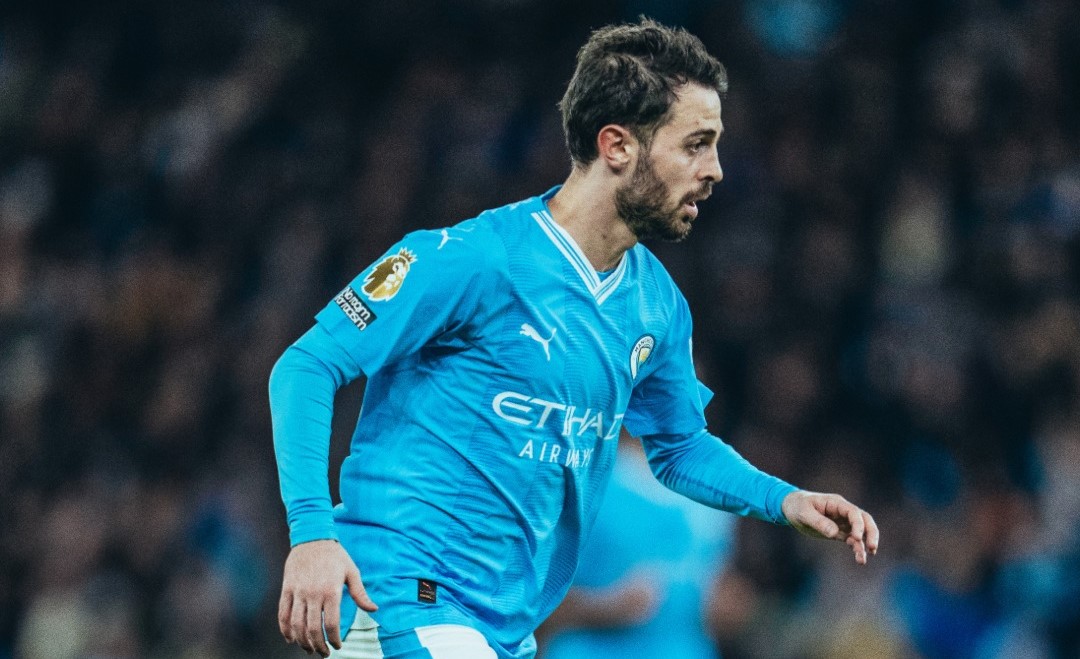 Mercado: Espanhóis dizem que Bernardo Silva está perto da Arábia