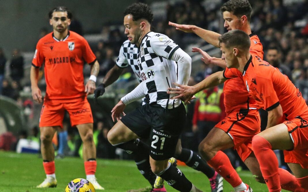 Boavista FC e Vitória SC jogam um contra o outro