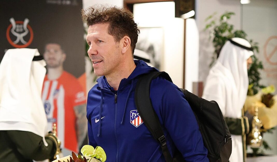 Diego Simeone em viagem pelo Atlético de Madrid