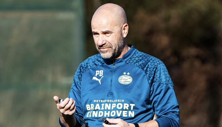 Peter Bosz a treinar o PSV